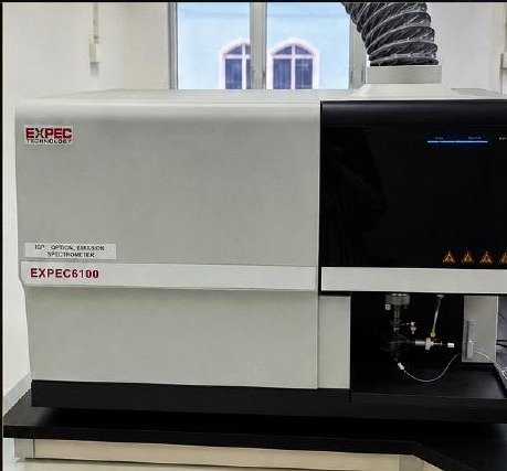 EXPEC ICP-OES instrument at Kelstone Cosmos Lab